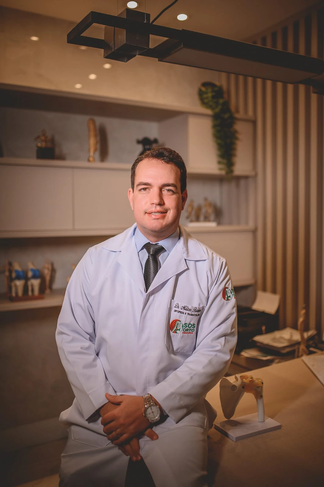 Dr. Milton Barbosa