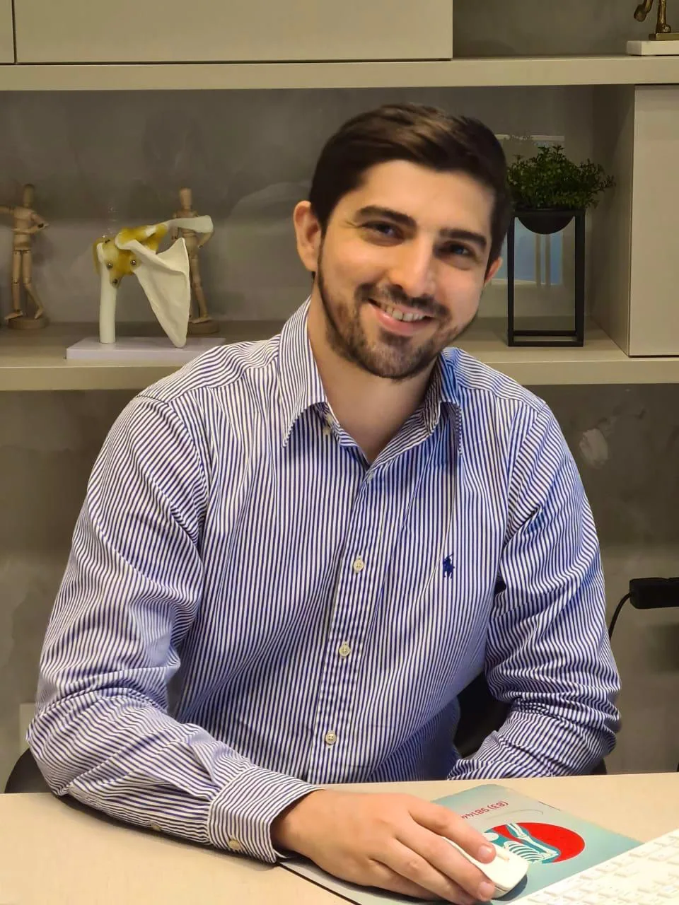 Dr. Tiago Formiga