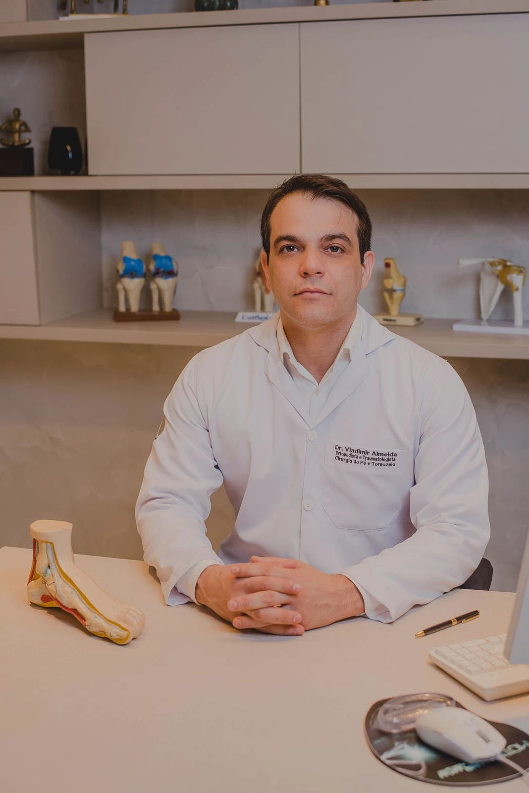 Dr. Vladimir Almeida